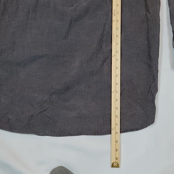 Men's Eddie Bauer Gray Casual Button Down Shirt - Picture 3 of 8